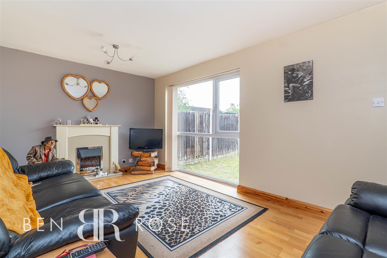 3 bed property in Glover Close, Leyland